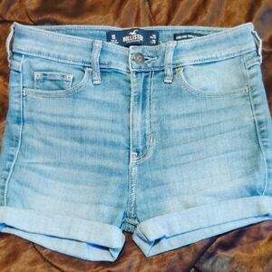 Hollister High Rise Super Skinny Jean Shorts